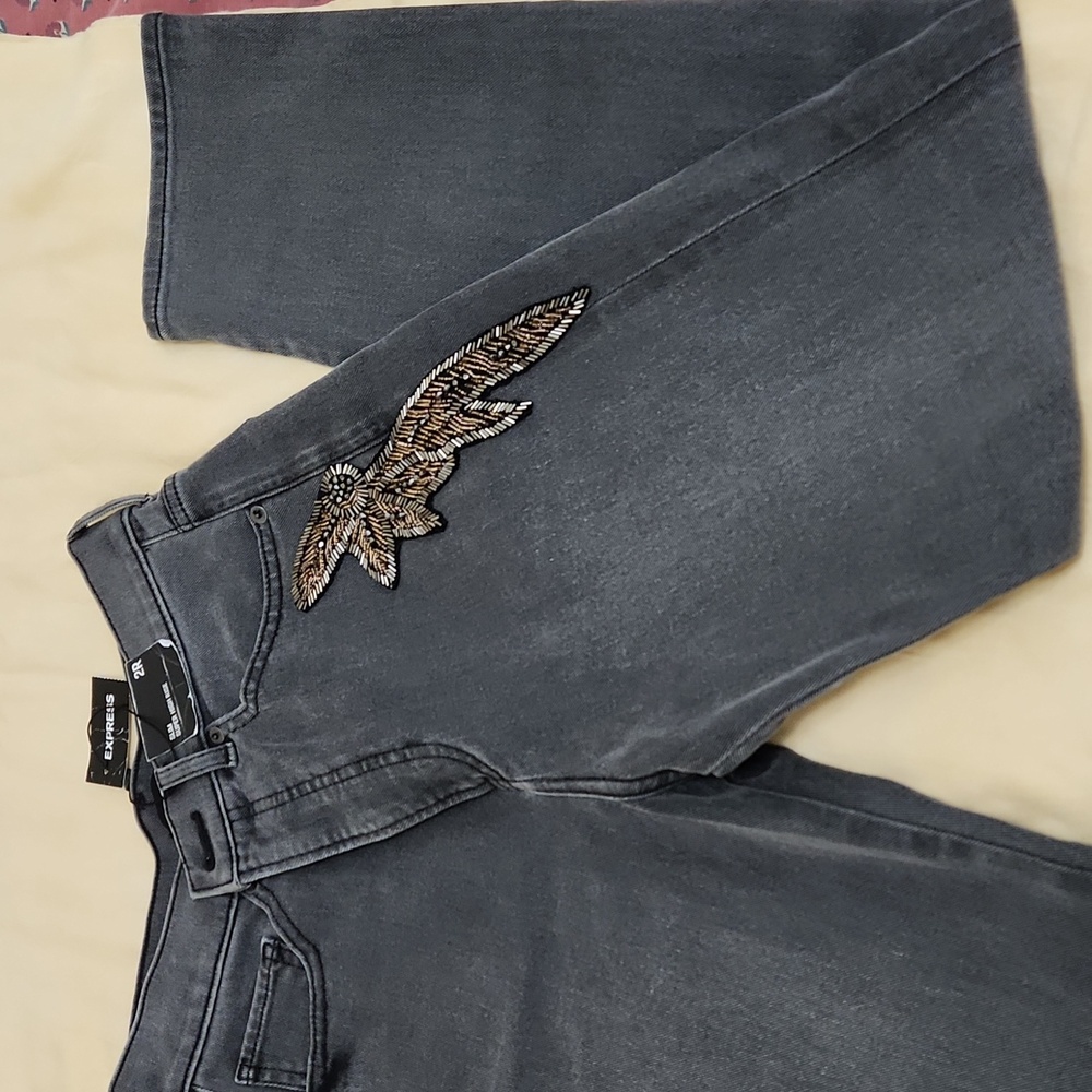 Jean - Picture 2 of 6